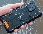 G2: Günstiges Smartphone ist in Grenzen wasserdicht (Bildquelle: Oukitel)