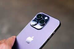 Der Nachfolger des abgebildeten Apple iPhone 14 Pro soll endlich mehr Speicher erhalten. (Bild: Thai Nguyen)