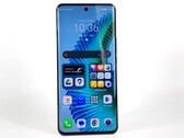 Das Honor Magic 6 Lite ist im Smartphone-Deal bei Saturn für nur 179 Euro erhältlich (Bildquelle: Marcus Herbrich)