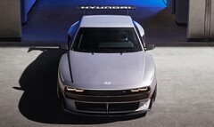 Der Hyundai N Vision 74 ist ein Hybrid mit einem batteriebetriebenen Elektroantrieb und einer Wasserstoffbrennzelle