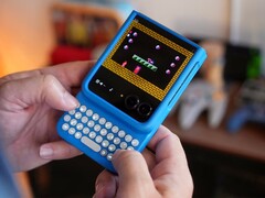 Clicks: Neue Smartphone-Tastatur für Razr-Smartphones (Bildquelle: Clicks)