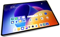 Das Honor MagicPad 2 ist ein großes 12-Zoll-OLED-Tablet mit einem deutlichen Hersteller-Rabatt von 22% (Bildquelle: Manuel Masiero)