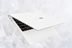 Das Huawei MateBook X Pro wird jetzt mit Intel Alder Lake-P und neuem Gehäuse-Finish angeboten. (Bild: Huawei)