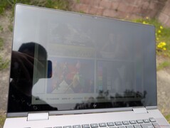 Draußen bei starker Bewölkung