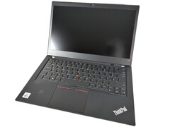 Das Lenovo ThinkPad T14 Gen 1 ist im Refurbished-Deal für unter 300 Euro bestellbar (Bildquelle: Benjamin Herzig)