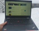 Das Lenovo ThinkPad L13 Gen 2 AMD ist im generalüberholten Zustand für 389 Euro bestellbar (Bildquelle: Marvin Gollor)