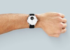 Die Withings ScanWatch kombiniert analogen Charme mit digitalen Komponenten. (Bild: Withings)