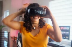 Das Vive Focus Vision VR-Headset richtet sich an VR-Gaming-Enthusiasten. (Bildquelle: HTC)