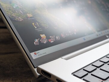 Kein Rand-zu-Rand- oder Glas-Overlay