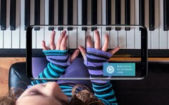 Bixby könnte künftig zugunsten vom Google Assistant von Samsung-Geräten verschwinden. (Bild: Samsung)