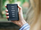 Das Light Phone 3 setzt auf ein OLED-Display und eine minimalistische Benutzeroberfläche. (Bild: Light Phone)