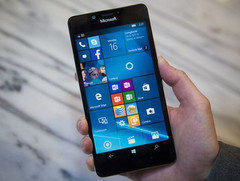 Lumias mit Windows Phone Internals rooten. (Bild: cnet.com)