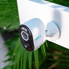 Die Outdoor-Sicherheitskamera Reolink Argus 3 Plus gibt es ab morgen zum Bestpreis bei Aldi. (Bild: Aldi-Onlineshop)