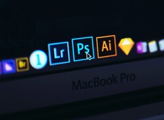 Adobe Photoshop, Illustrator, Premiere und Co. können aktuell zum halben Preis abonniert werden. (Bildquelle: Szabo Viktor)